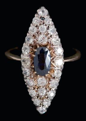 Vintage sapphire, diamond ring,