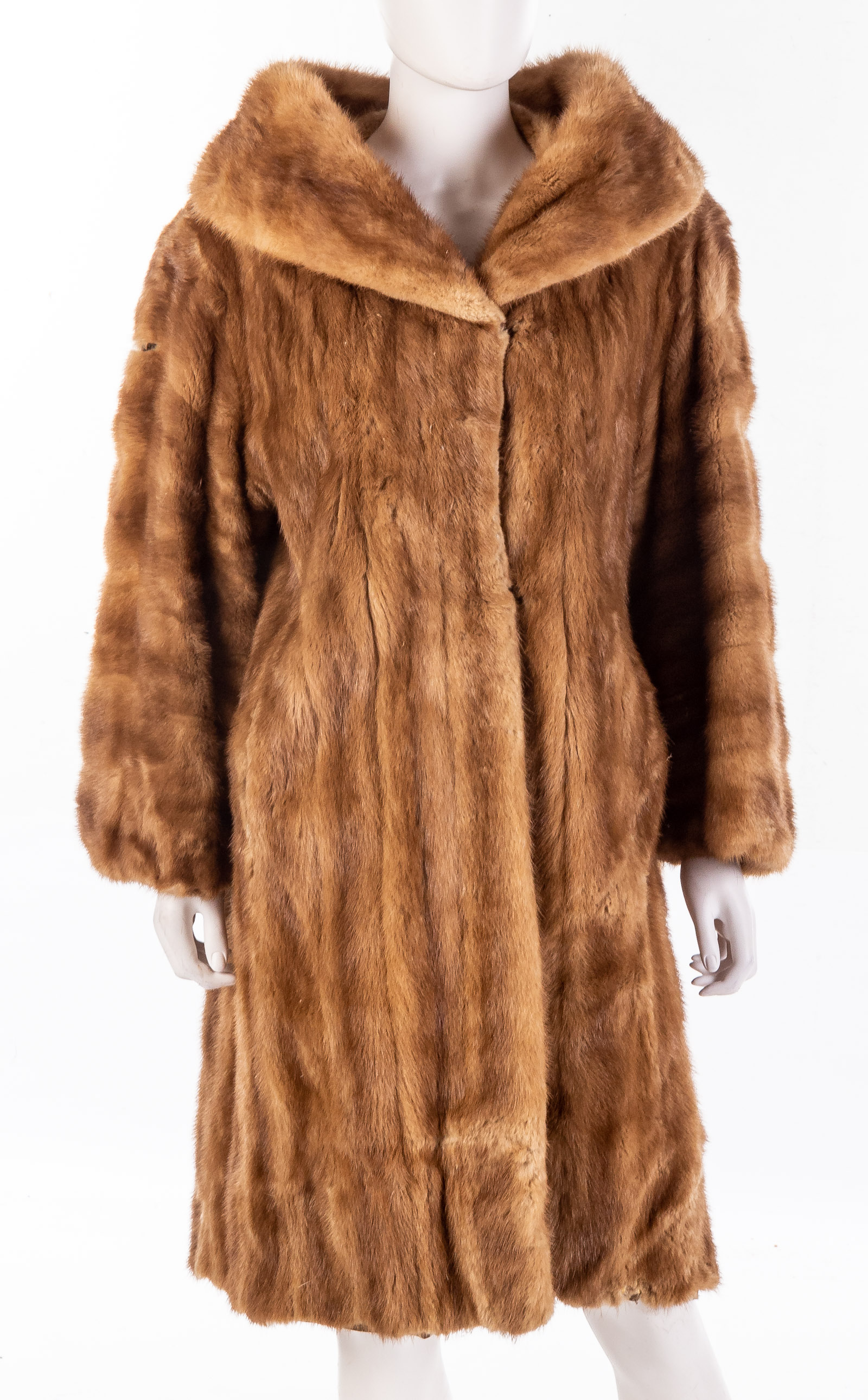 VINTAGE SCHIAPARELLI MINK FUR