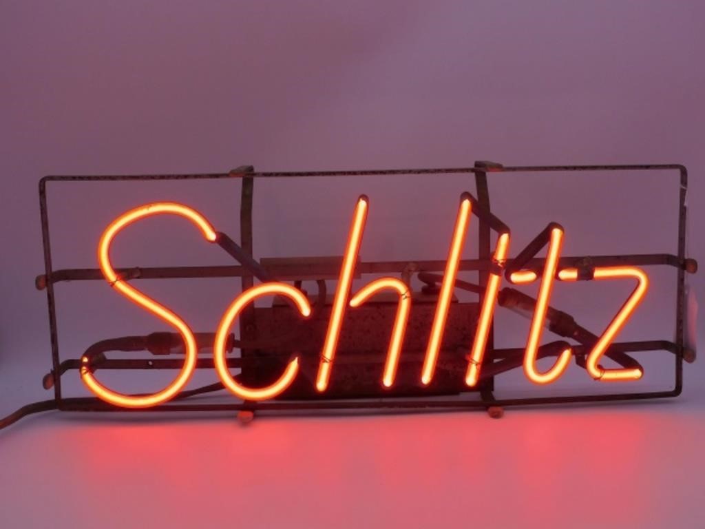 VINTAGE SCHLITZ BEER NEON SIGN,