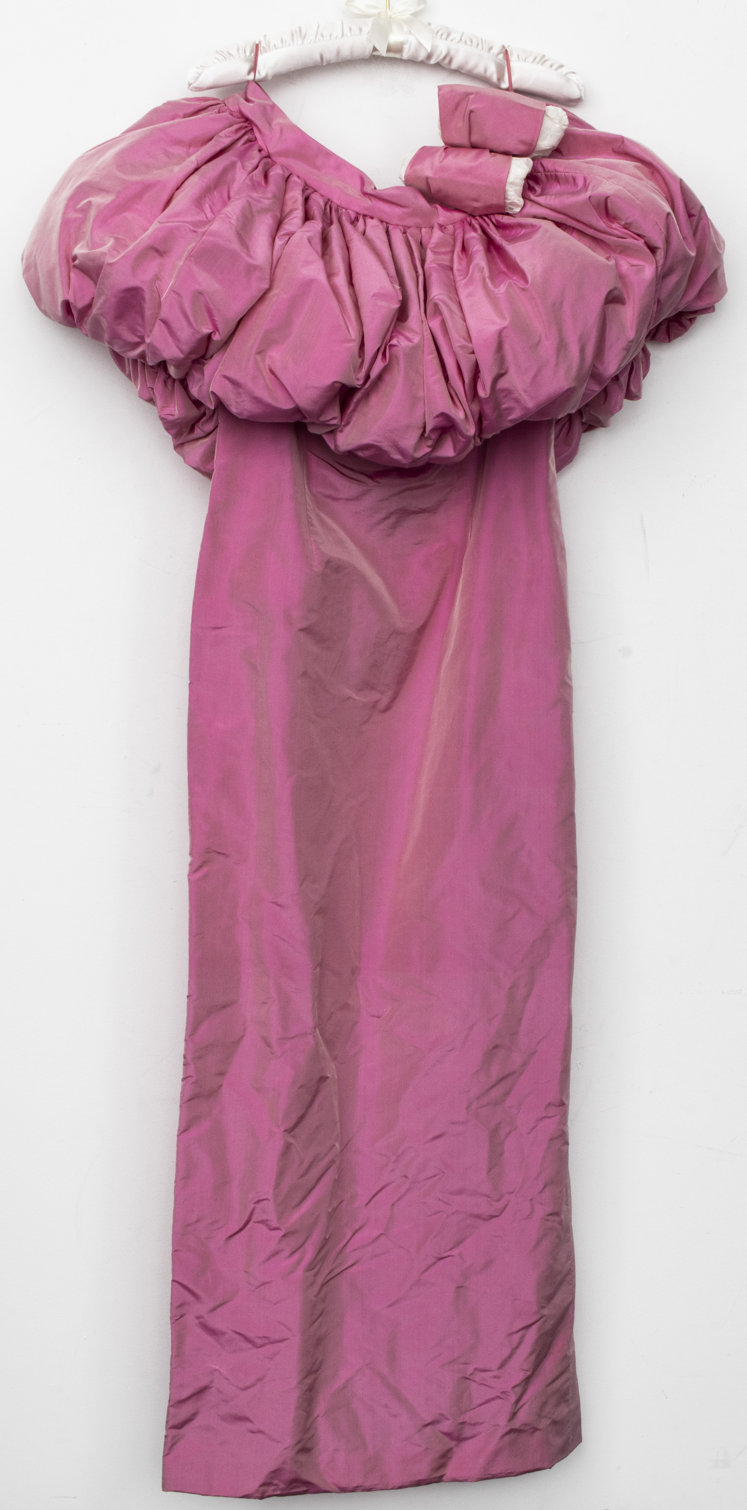 VINTAGE SILK EVENING GOWN Vintage