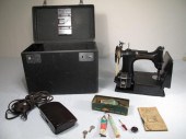 Vintage Singer ''Featherweight