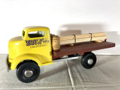 VINTAGE SMITH & MILLER SMITTY