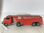VINTAGE SMITH & MILLER SMITTY