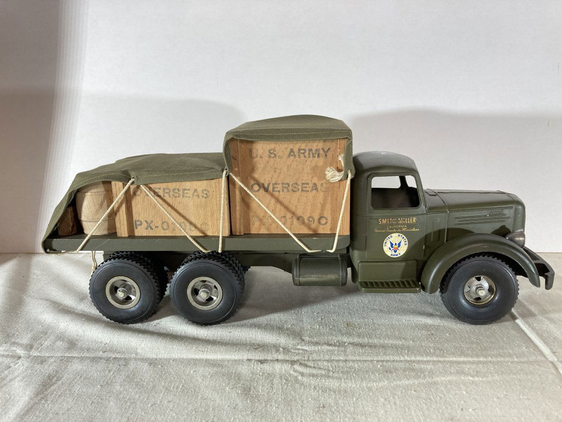 VINTAGE SMITH & MILLER SMITTY
