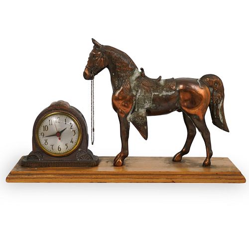 VINTAGE SPARTUS HORSE MANTLE