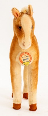 VINTAGE STEIFF MOHAIR "FOAL" O