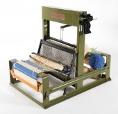 VINTAGE STRUCTO ARTCRAFT LOOM