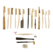 VINTAGE TOOTHBRUSH GROUP<br>Vi