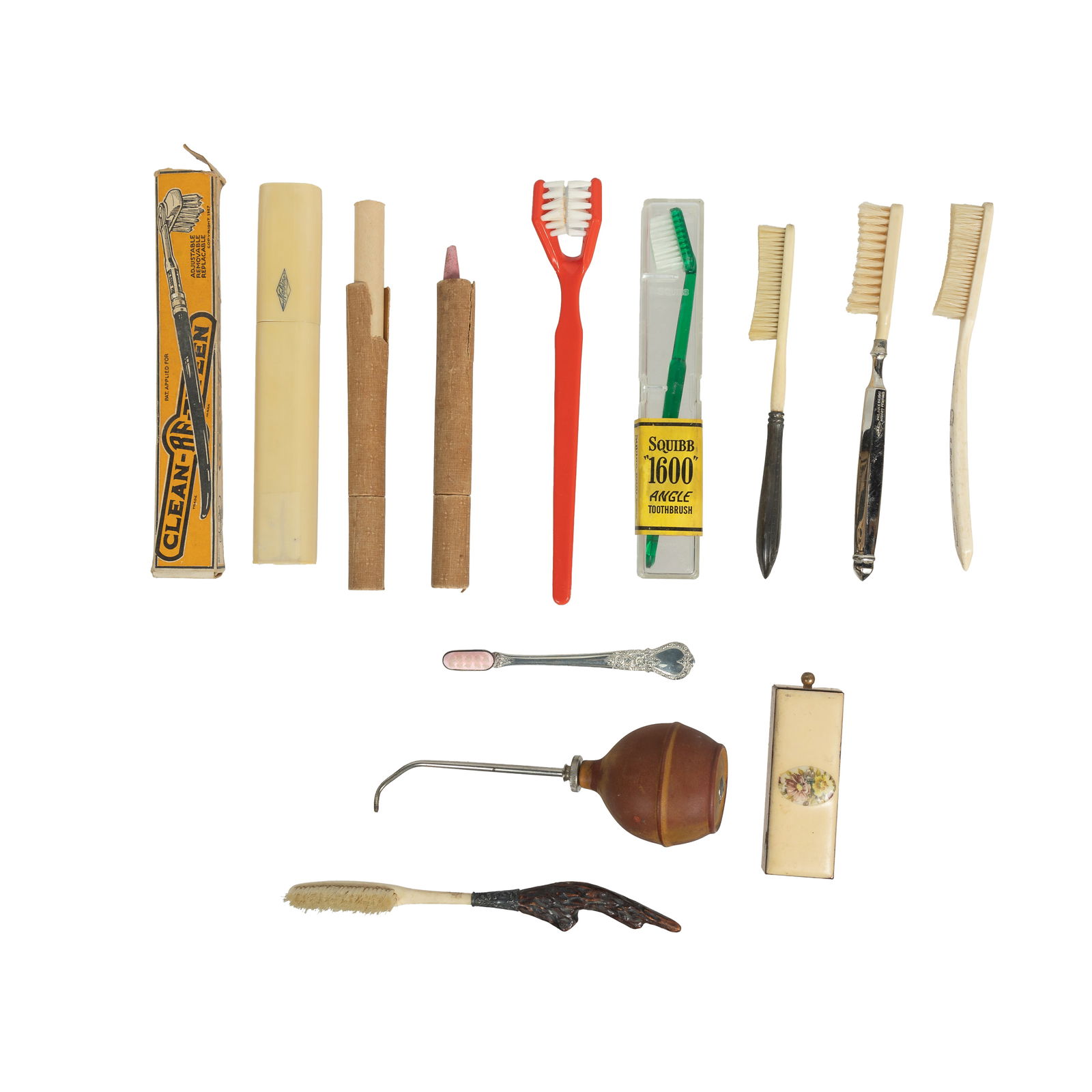 VINTAGE TOOTHBRUSHESVintage