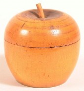 VINTAGE TREENWARE APPLE COVERE