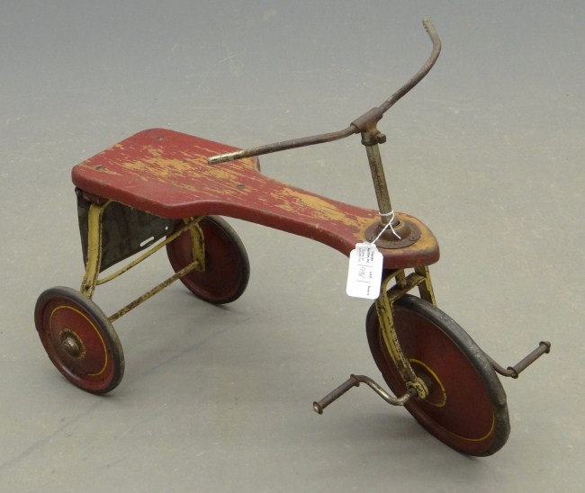 Vintage trike with old ''675 N.Y.''