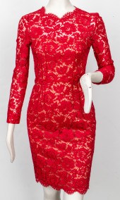 VINTAGE VALENTINO RED LACE OVE