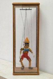 VINTAGE WOOD CARVED PINOCCHIO
