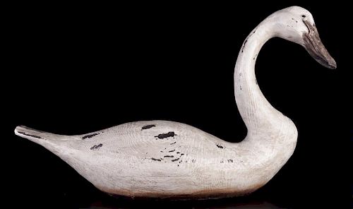 VINTAGE WOOD SWAN DECOYWhite