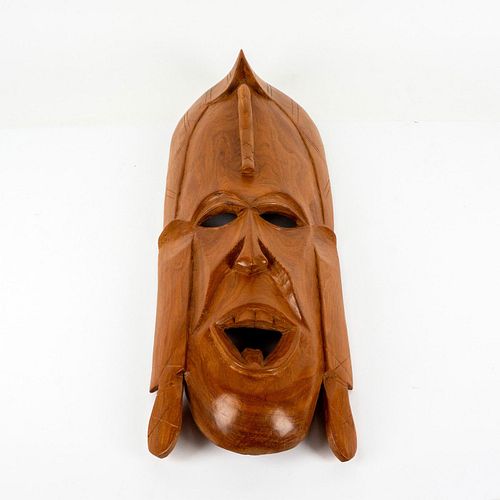VINTAGE WOODEN CARVED AFRICAN