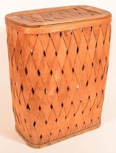 VINTAGE WOVEN ASH CLOTHES HAMP