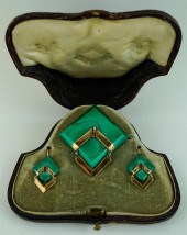 VINTAGE YELLOW GOLD AND MALACH