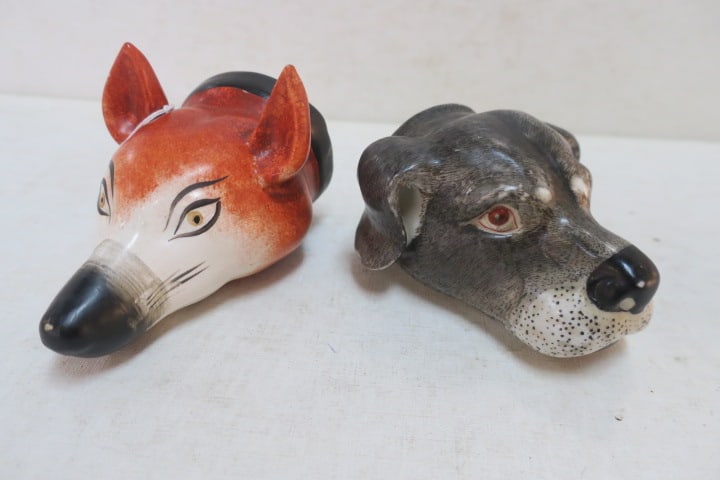 VINTAGE/ANTIQUE PORCELAIN FOX &