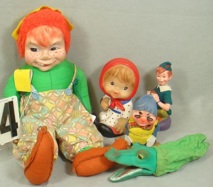 Vinyl & plush toy lot, 5 to 19