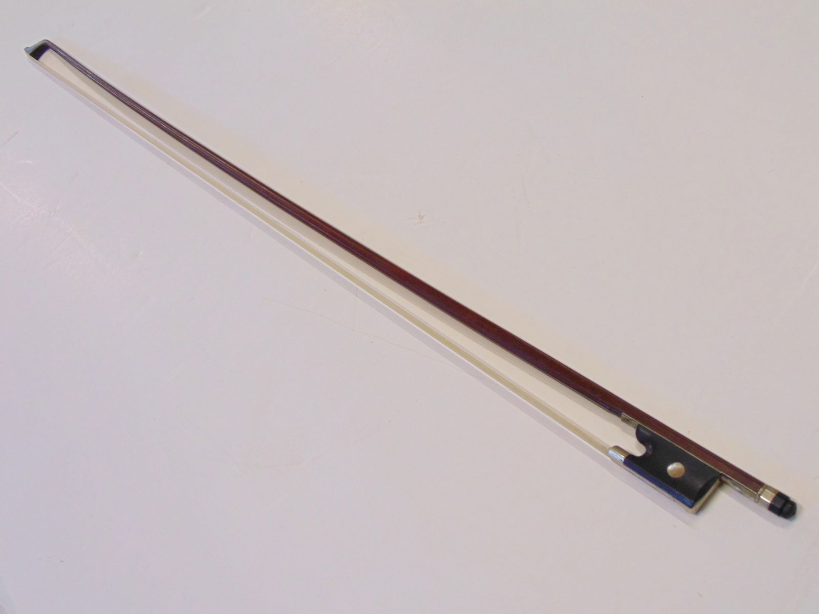 VIOLIN BOW STAMPED VUILLAUME,