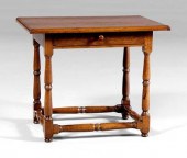 Virginia baroque stretcher-bas
