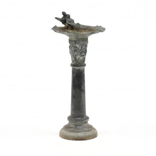 VIRGINIA METALCRAFTERS, BIRDBATH