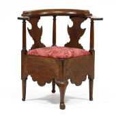 VIRGINIA QUEEN ANNE WALNUT COR