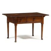 VIRGINIA QUEEN ANNE WALNUT TAV