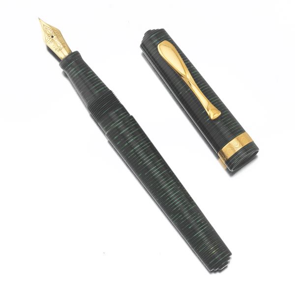 VISCONTI MANHATTAN FOUNTAIN PEN  
