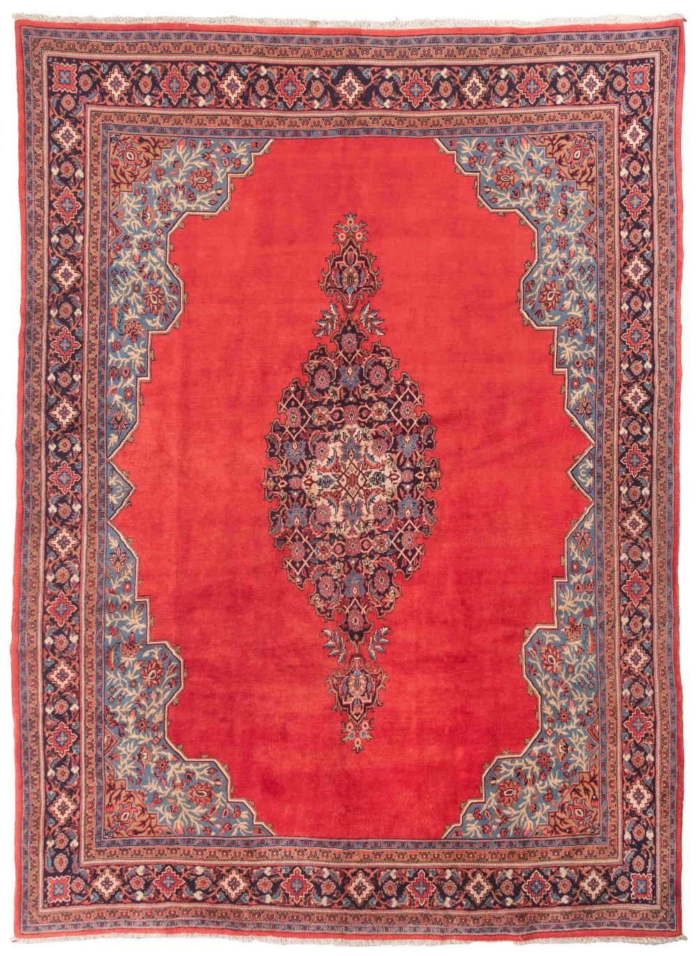 VISS RUG: 9’10” X 13’10” SECOND