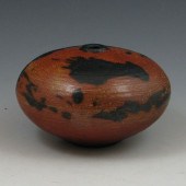 Vivika & Otto Heino squat vase