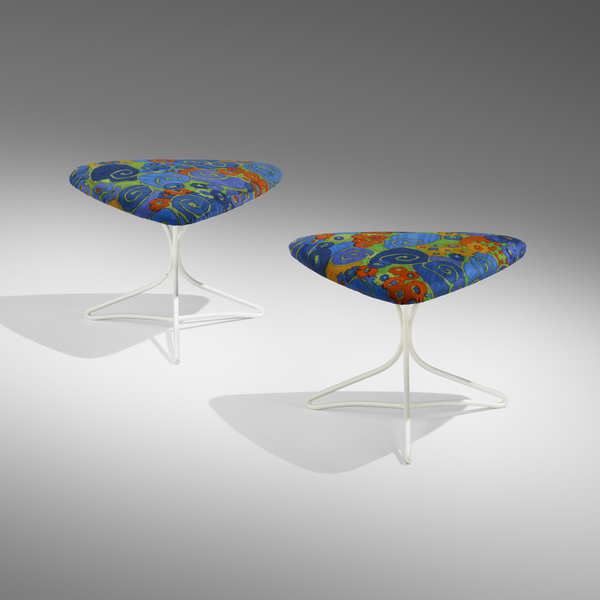 Vladimir Kagan. Capricorn stools,