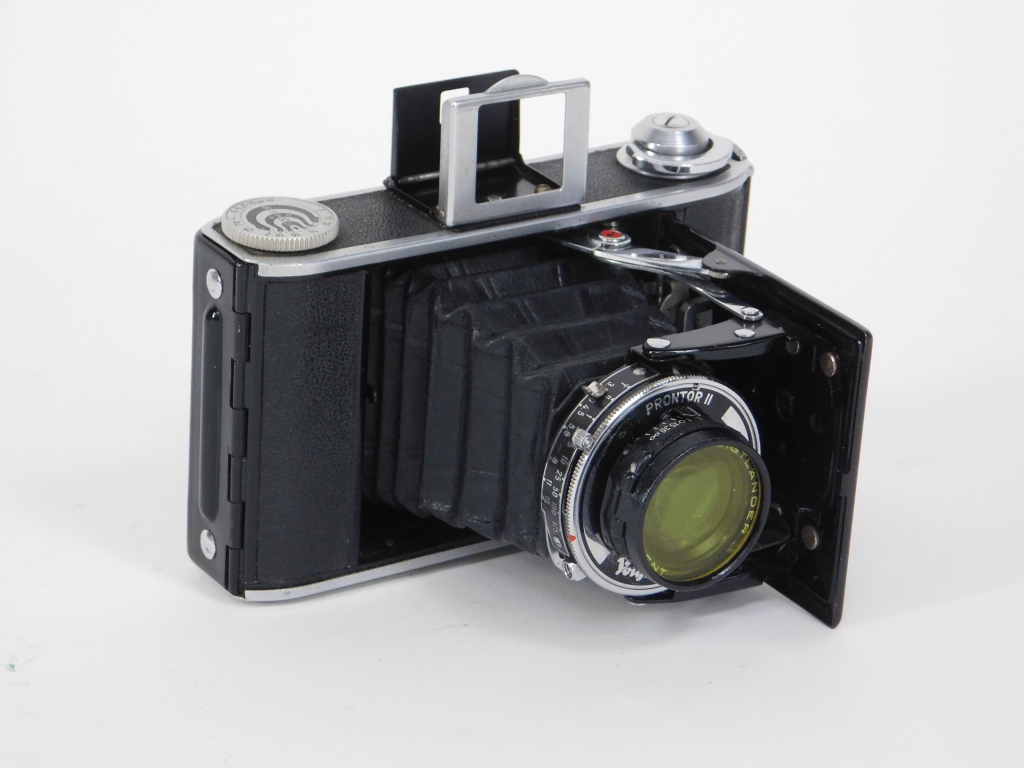 VOIGTL?NDER BABY BESSA 66 #1