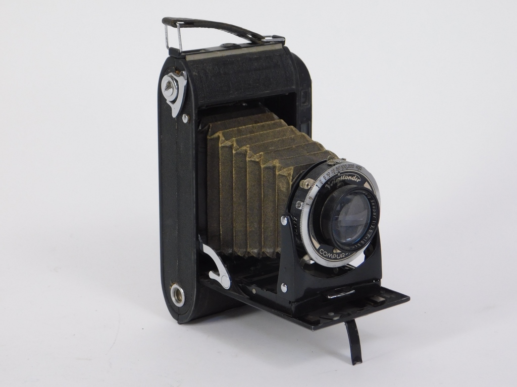 VOIGTL?NDER BESSA RF CAMERA
