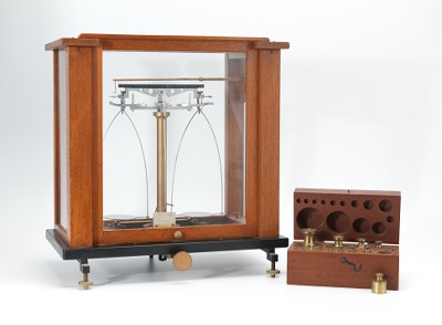 Voland & Son's Jeweler's Balance