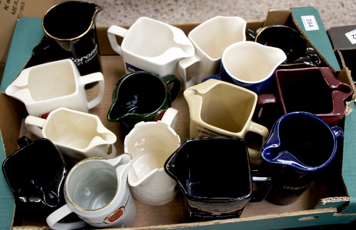Wade Advertising Jugs inc