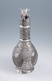 WAI KEE REPOUSSE STERLING OVER