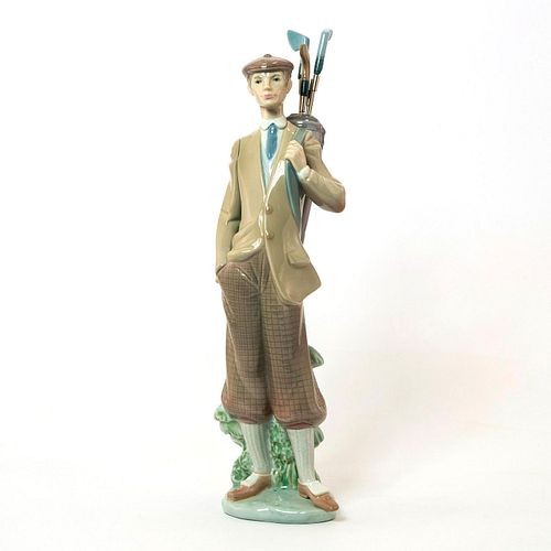 WAITING TO TEE OFF 1005301 - LLADRO