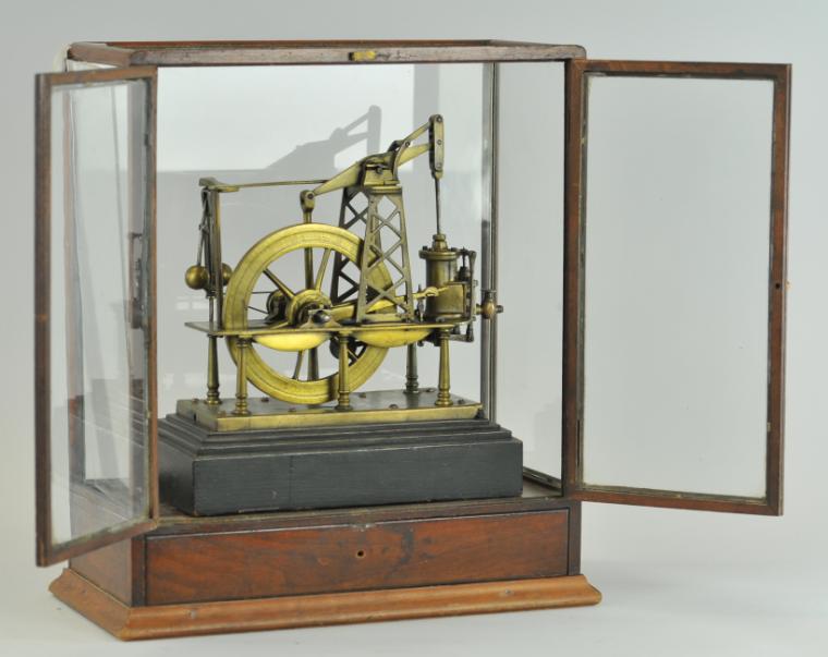 WALKING BEAM MODEL ENGINE Made of