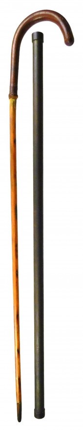 WALKING STICK WITH CURVED HAND