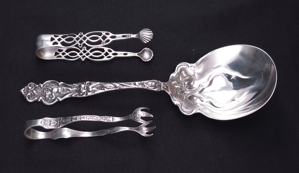 WALLACE IRIAN STERLING SERVING