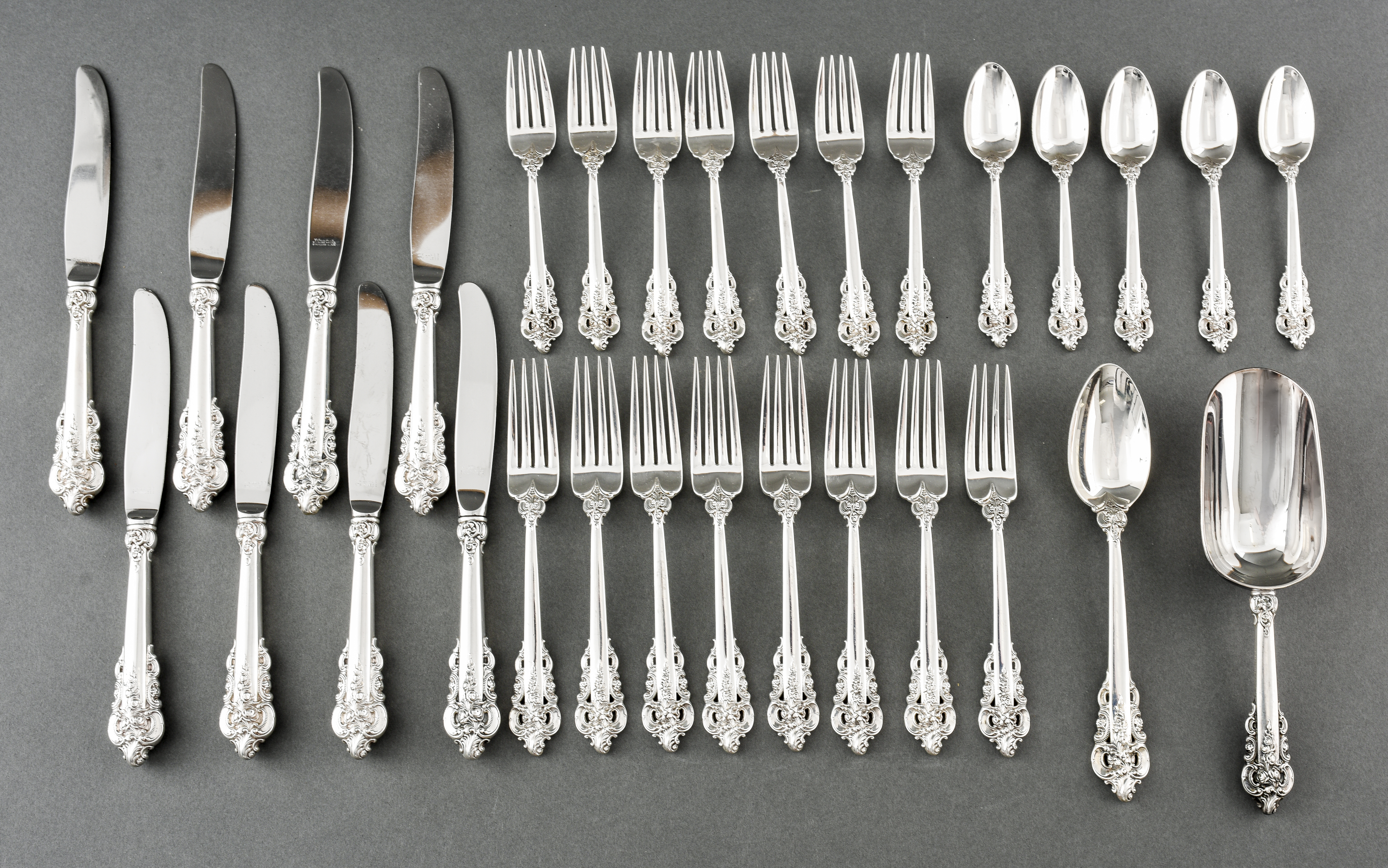 WALLACE SILVER "GRAND BAROQUE"