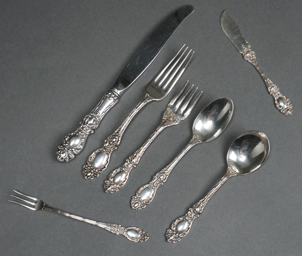 WALLACE STERLING 'LUCERNE' 74-PIECE