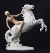 WALLENDORF PORCELAIN WHITE HOR