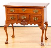 WALNUT DRESSING TABLEWalnut dr