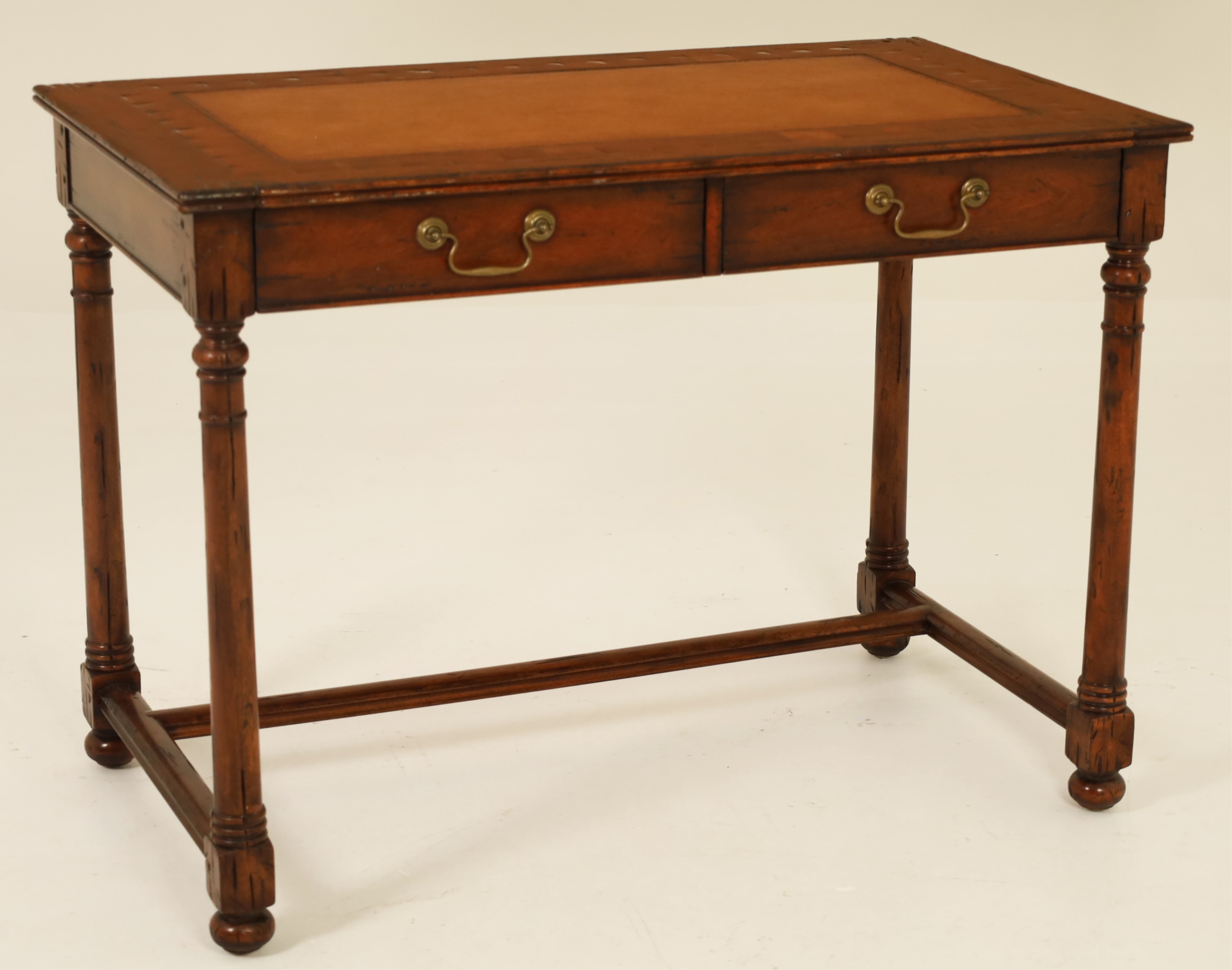 WALNUT L/TOP WRITING TABLE,