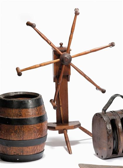 Walnut pedestal yarn winder   
