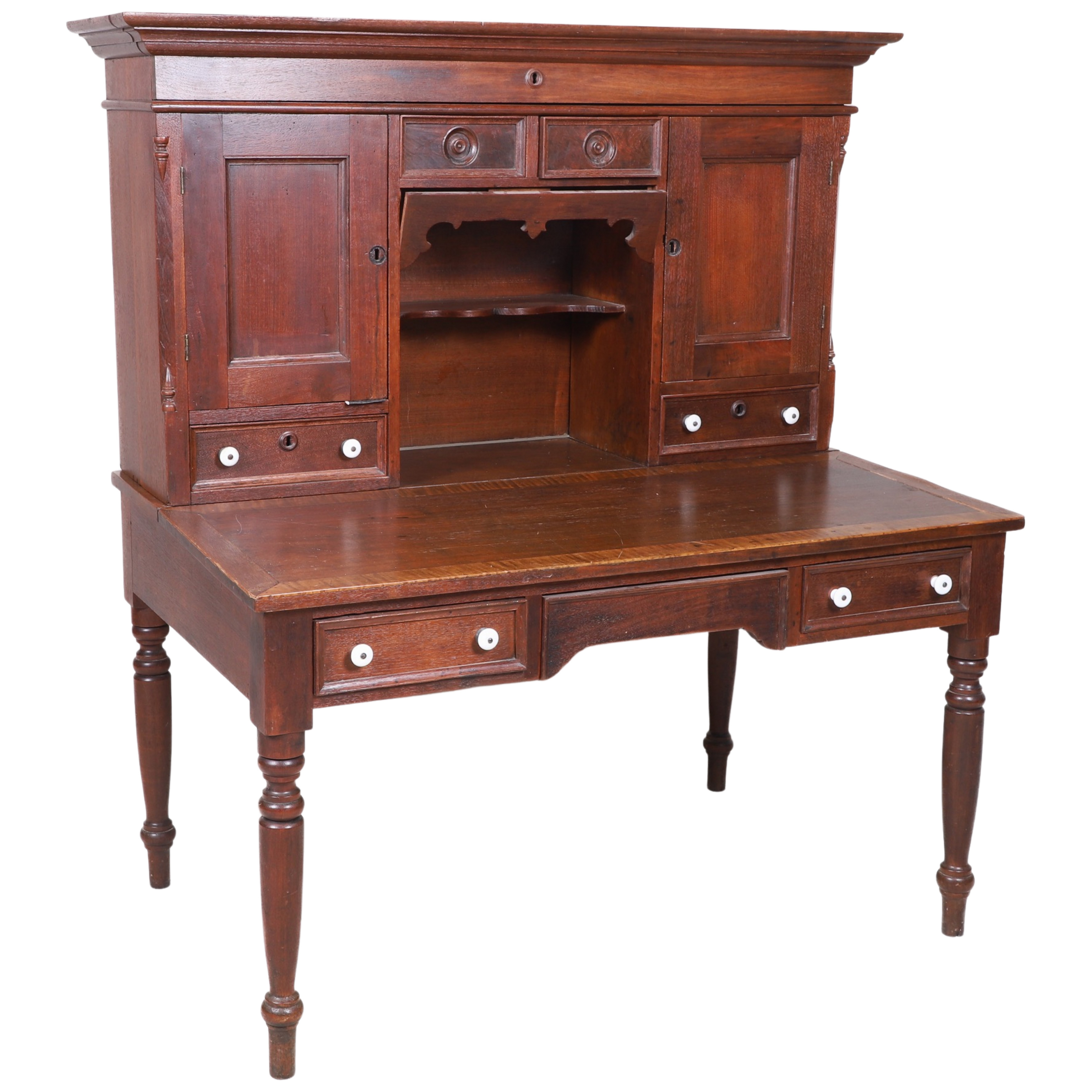 Walnut Sheraton 2-pc Postmasters