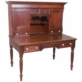 Walnut Sheraton 2-pc Postmaste