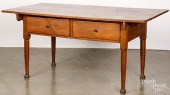 WALNUT TAVERN TABLE, 18TH C.Wa